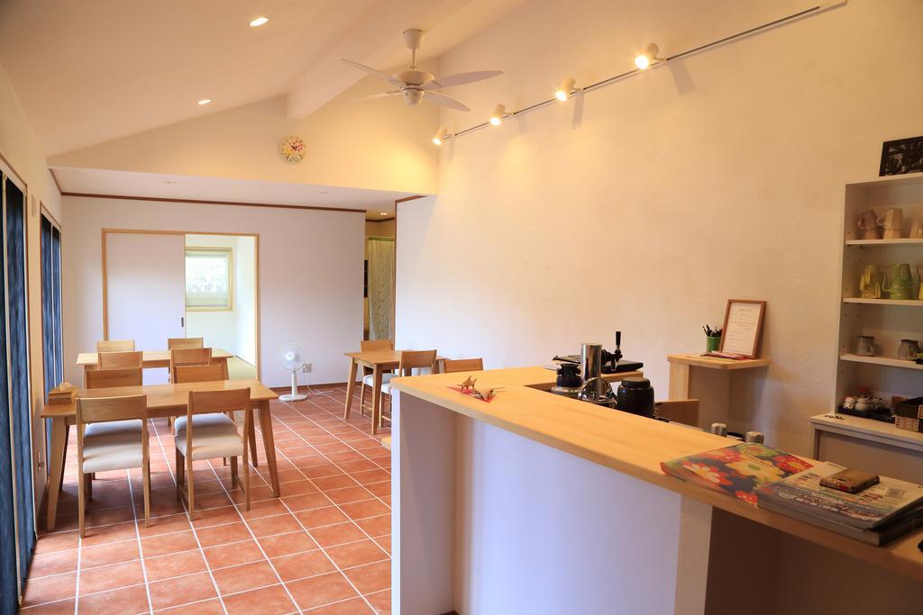 Guest House Annsea Ishigaki  المظهر الخارجي الصورة